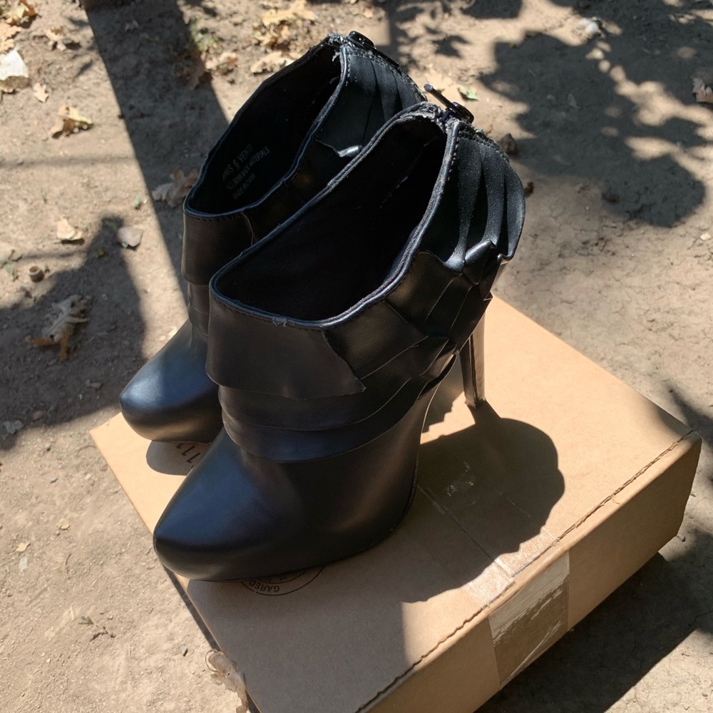 Black heels